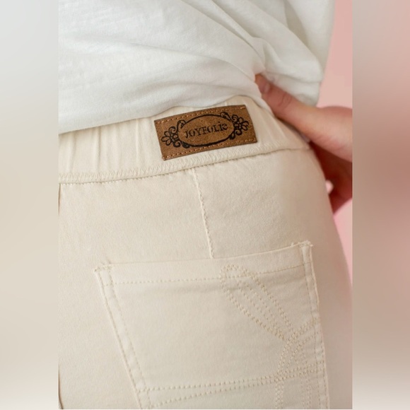 Brytny High Waisted Denim Ecru Jeans NWT - Picture 5 of 14